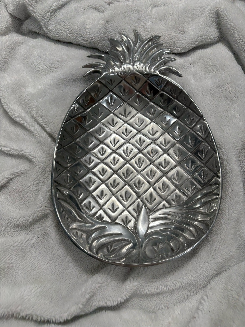 Vintage Cast Aluminum Pineapple Serving Bowl Dish - Arthur Court Style
